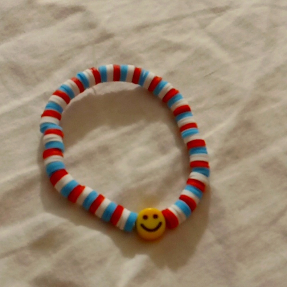 4th of July smiley face bracelet